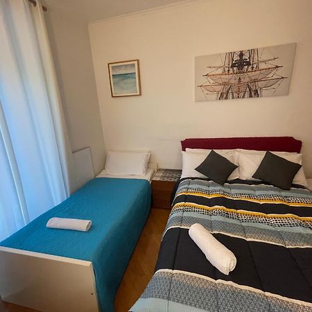 Bed and Breakfast Holiday Colosseum Rzym Zewnętrze zdjęcie